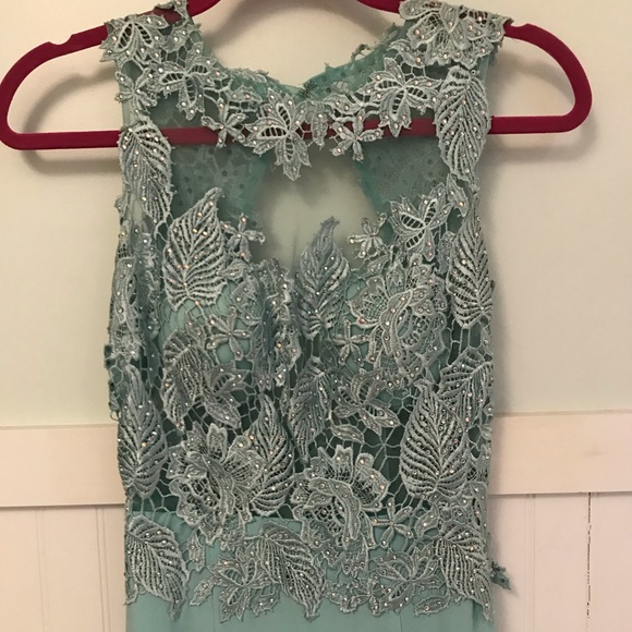 Prom dress - Picture 3 of 4